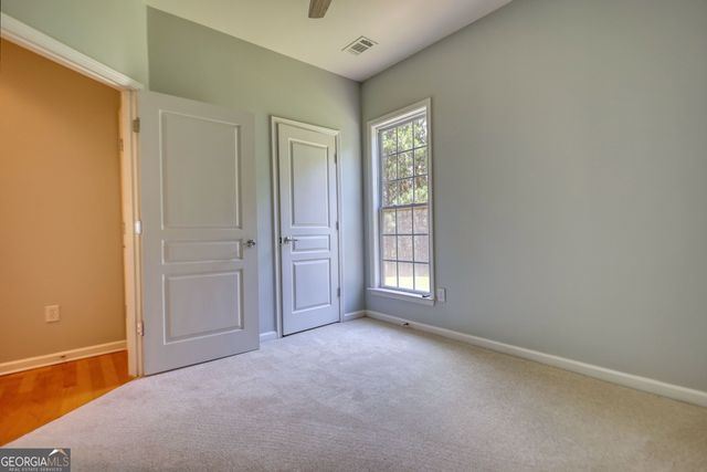 1001 Flat Rock Street, Greensboro, GA 30642