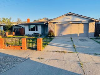 1034 Summerfield Drive, San Jose, CA 95121