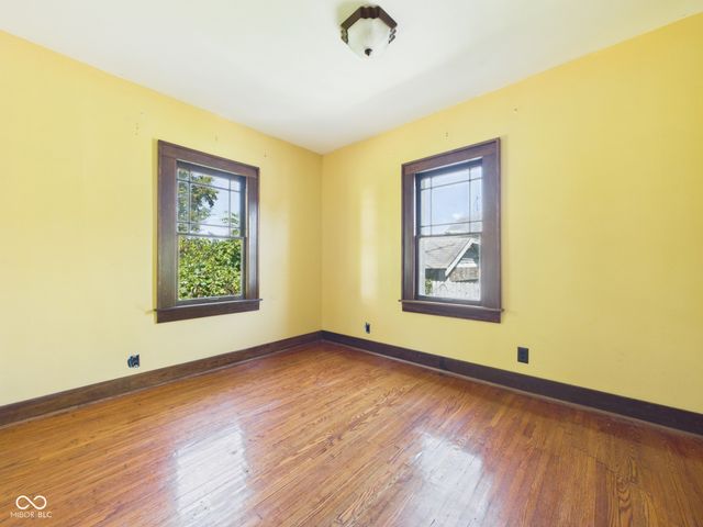 915 Arrow Avenue, Anderson, IN 46016
