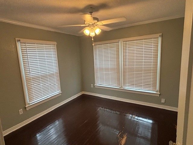 3324 James Avenue, Fort Worth, TX 76110