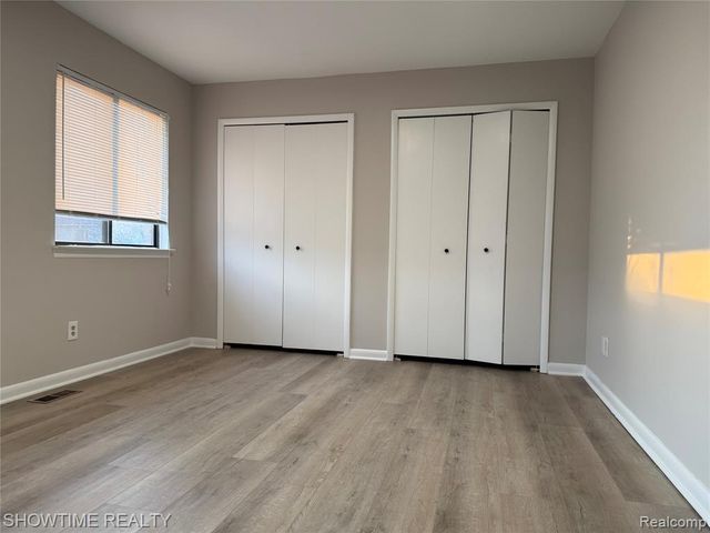 40860 Highpointe Drive, Clinton Township, MI 48038