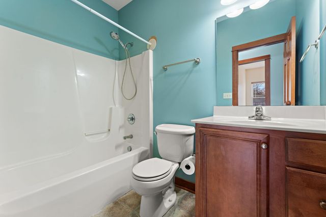 3700 Highland Circle, Valparaiso, IN 46383