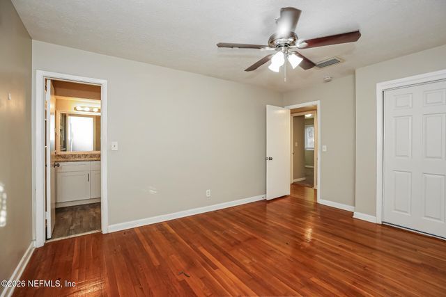 1321 GRANDVIEW Drive, Jacksonville, FL 32211