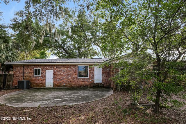 1321 GRANDVIEW Drive, Jacksonville, FL 32211