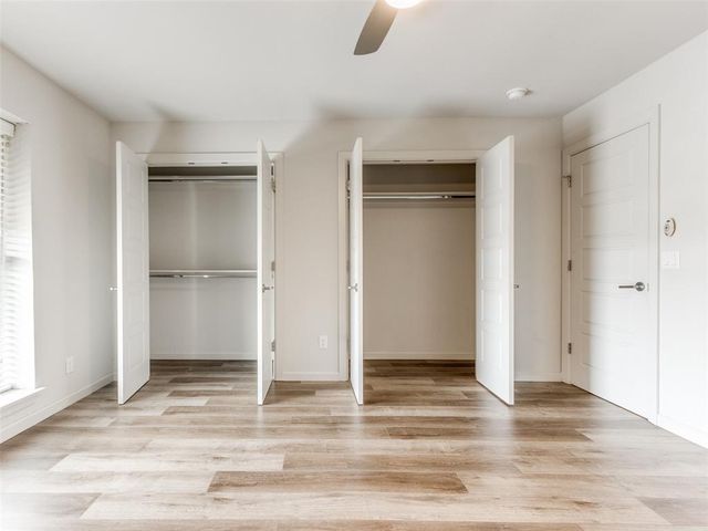 1110 Sherwood Lane 211, Nichols Hills, OK 73116