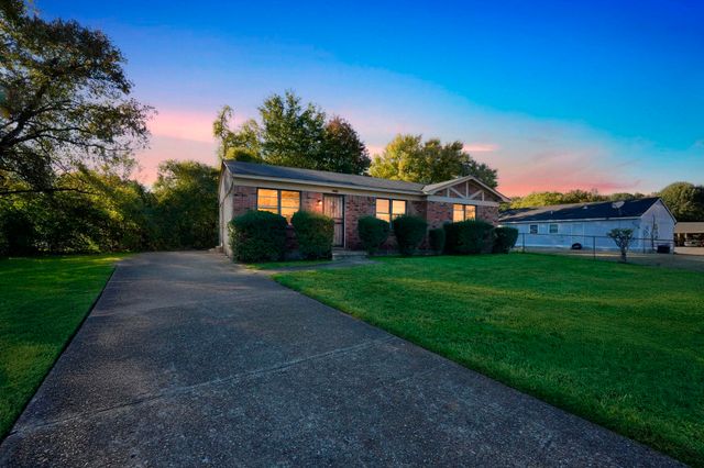 4391 SHADOWLINE CV, Memphis, TN 38109