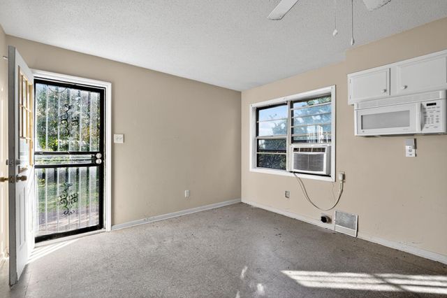 4391 SHADOWLINE CV, Memphis, TN 38109