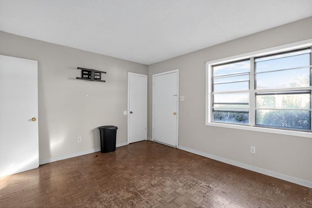 4391 SHADOWLINE CV, Memphis, TN 38109