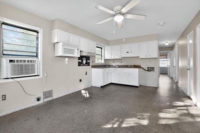 4391 SHADOWLINE CV, Memphis, TN 38109