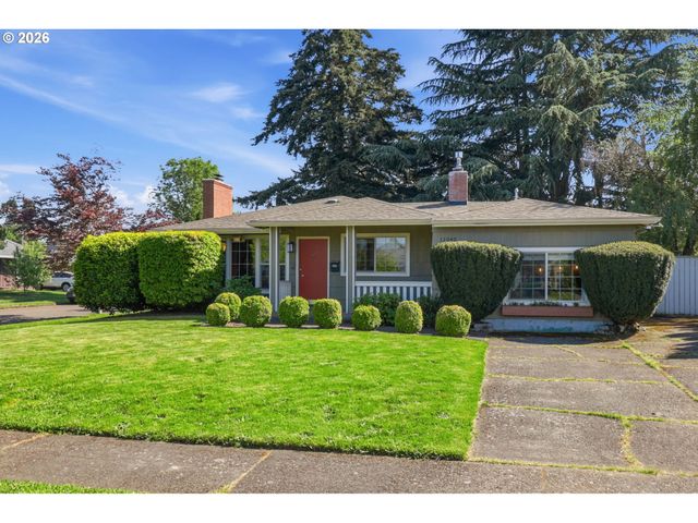 12040 Ne MORRIS St, Portland, OR 97220