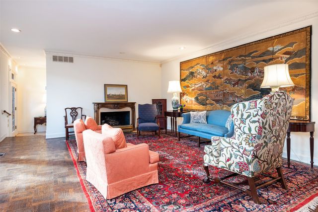 5805 Farquhar Lane, Dallas, TX 75209