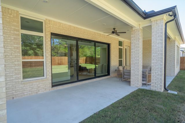 305 Alicia Court, Mansfield, TX 76063