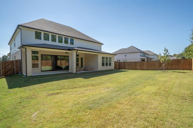 305 Alicia Court, Mansfield, TX 76063