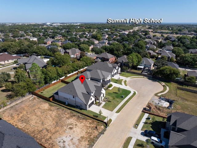 305 Alicia Court, Mansfield, TX 76063