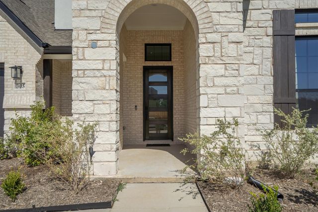 305 Alicia Court, Mansfield, TX 76063