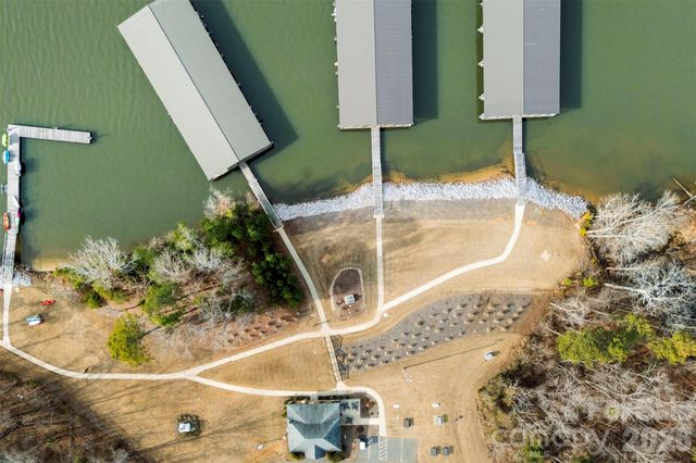 21216 Sanctuary Drive, Lancaster, SC 29720