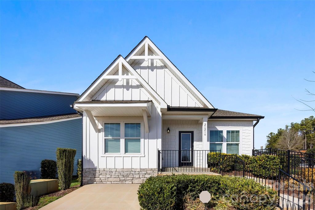 21216 Sanctuary Drive, Lancaster, SC 29720