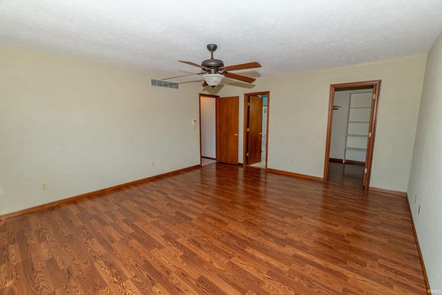 54400 Mystique Drive, Mishawaka, IN 46545