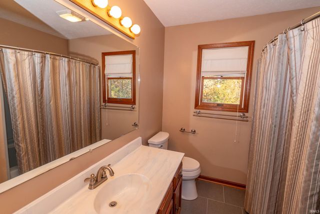 54400 Mystique Drive, Mishawaka, IN 46545