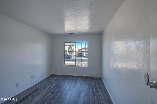 24032 W ANTELOPE Trail, Buckeye, AZ 85326
