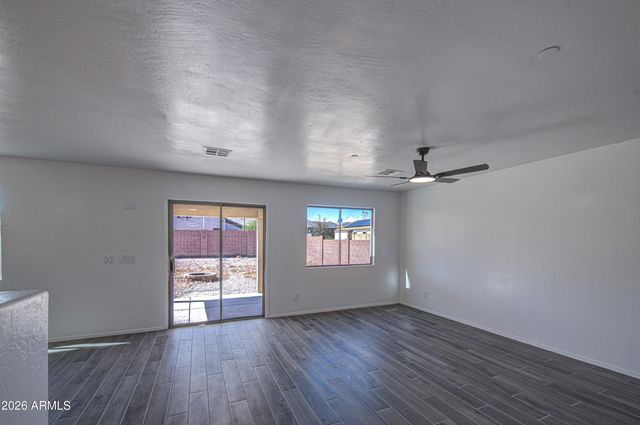 24032 W ANTELOPE Trail, Buckeye, AZ 85326