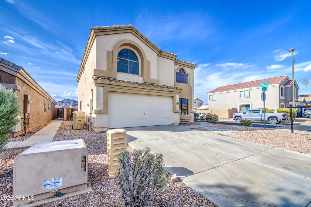 24032 W ANTELOPE Trail, Buckeye, AZ 85326 — photo 5