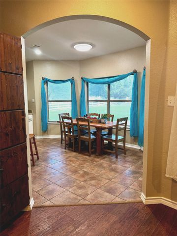 3220 Skinner Road, Midlothian, TX 76065