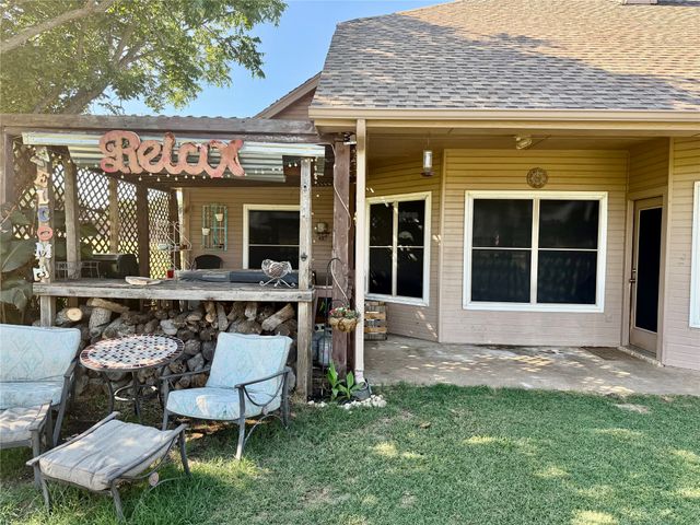 3220 Skinner Road, Midlothian, TX 76065