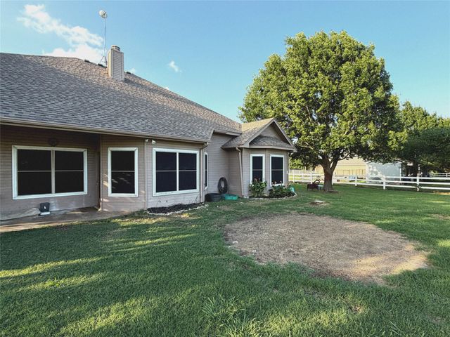 3220 Skinner Road, Midlothian, TX 76065