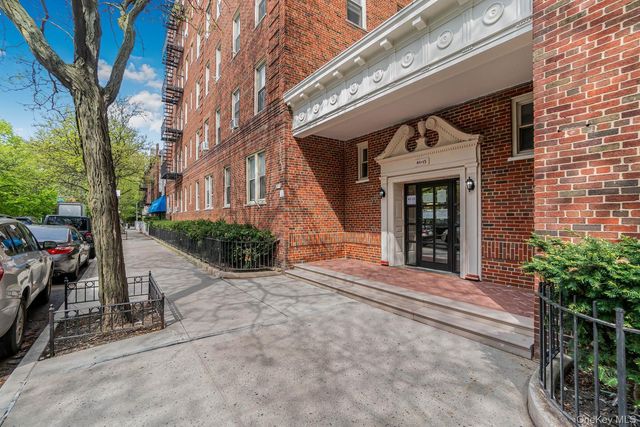 41-15 45th Street 6-N, Sunnyside, NY 11104