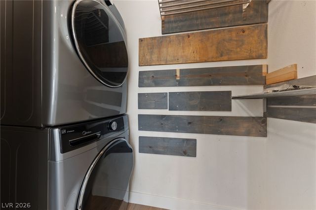 1242 Calcione Drive, Henderson, NV 89011