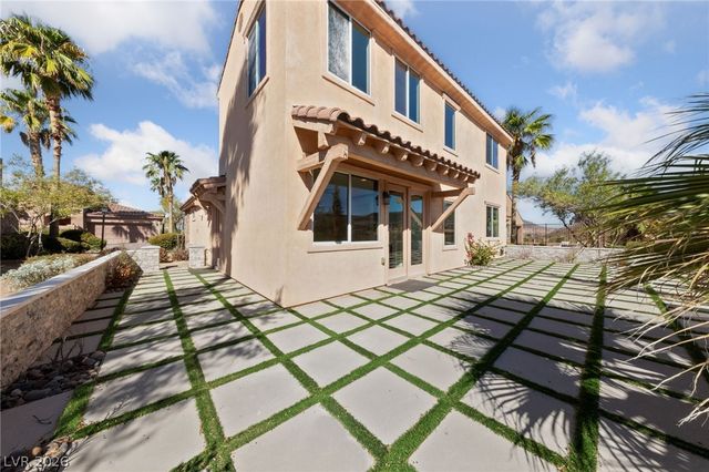 1242 Calcione Drive, Henderson, NV 89011