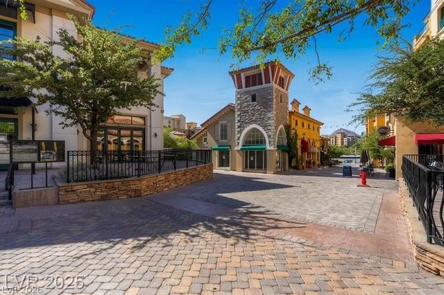 1242 Calcione Drive, Henderson, NV 89011