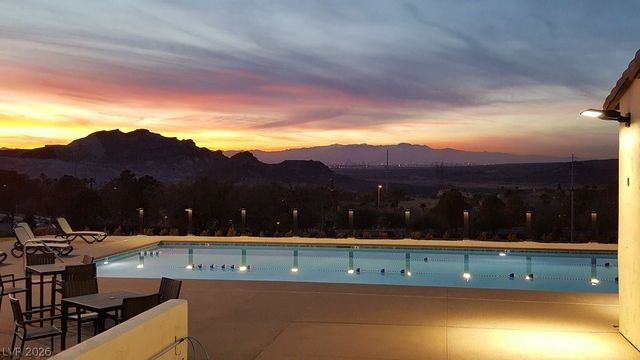 1242 Calcione Drive, Henderson, NV 89011