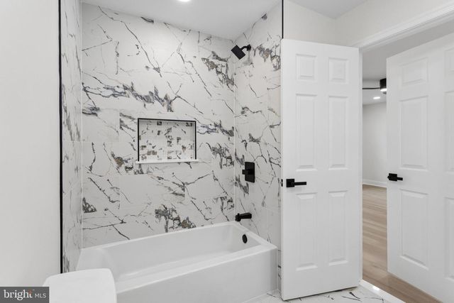736 CHANTICLEER DR, Cherry Hill, NJ 08003