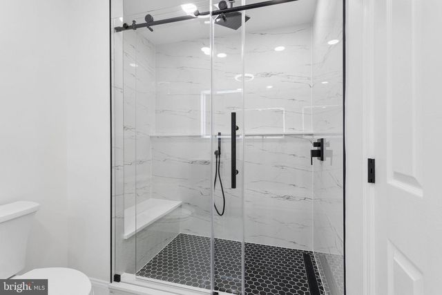 736 CHANTICLEER DR, Cherry Hill, NJ 08003