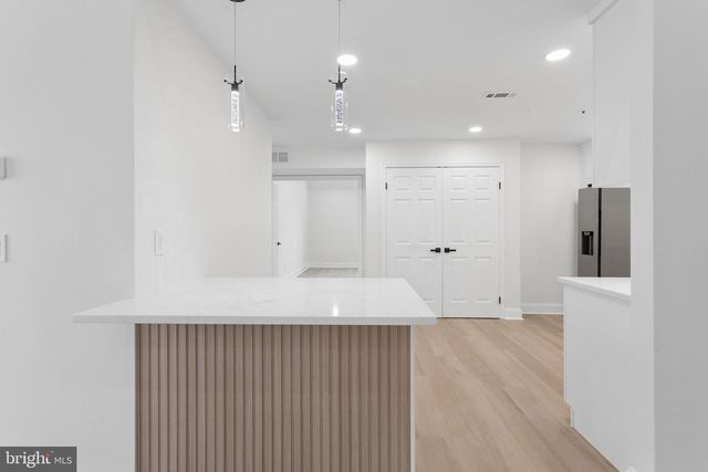 736 CHANTICLEER DR, Cherry Hill, NJ 08003