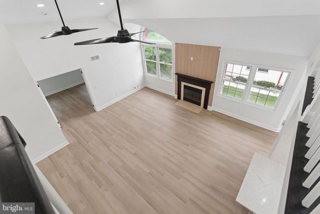 736 CHANTICLEER DR, Cherry Hill, NJ 08003