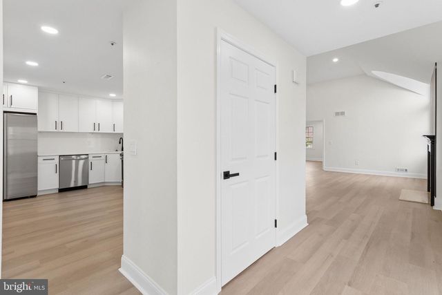 736 CHANTICLEER DR, Cherry Hill, NJ 08003