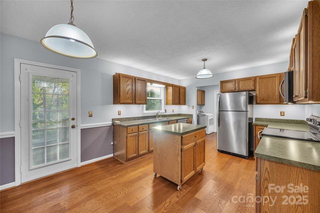 106 Gallarie Place, Salisbury, NC 28144