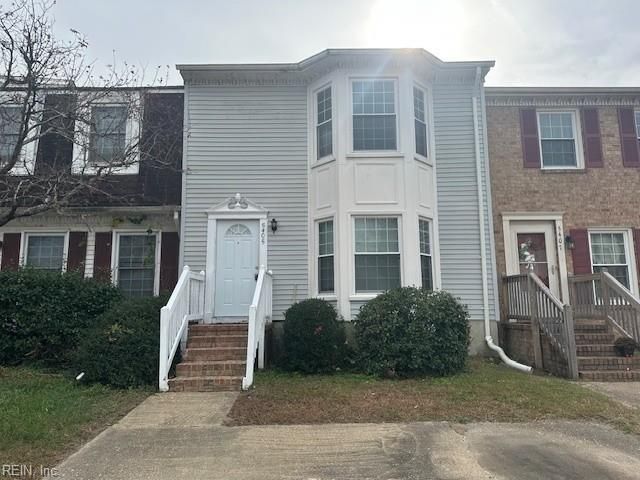 5405 Scholarship DR, Virginia Beach, VA 23462