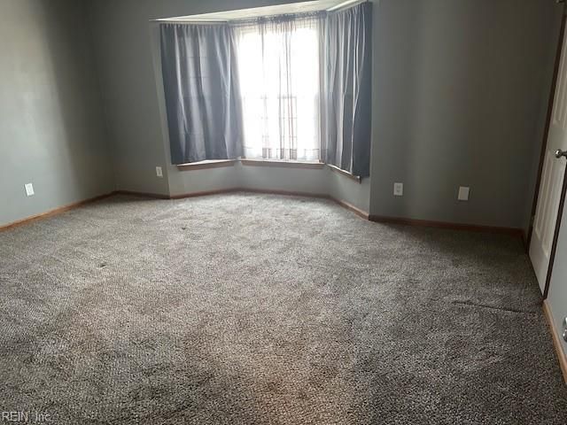 5405 Scholarship DR, Virginia Beach, VA 23462