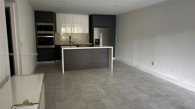 740 NE 199th Street 102G, Miami, FL 33179