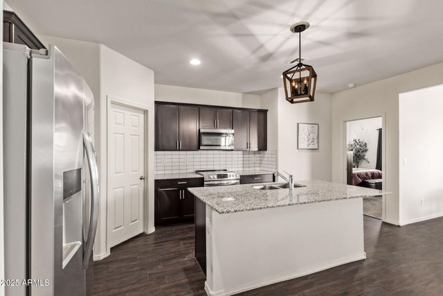 43699 W BUCKHORN Trail, Maricopa, AZ 85138