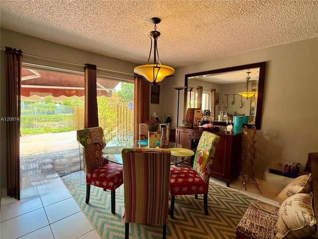 13561 SW 62nd Street 17435, Miami, FL 33183