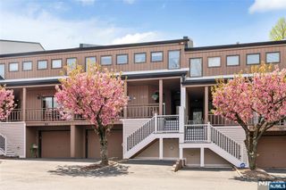 1253 Stephanie Drive, North Caldwell, NJ 07006
