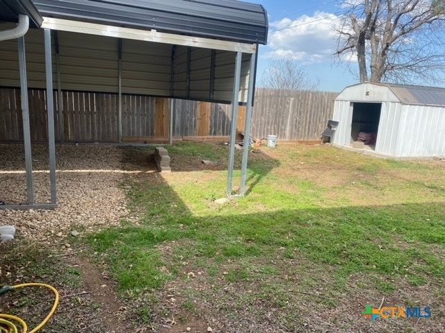309 W Village Road, Salado, TX 76571