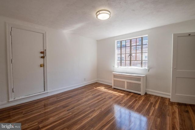309 HAMPDEN RD, Upper Darby, PA 19082
