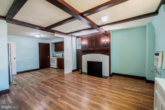 309 HAMPDEN RD, Upper Darby, PA 19082