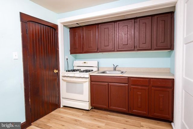 309 HAMPDEN RD, Upper Darby, PA 19082